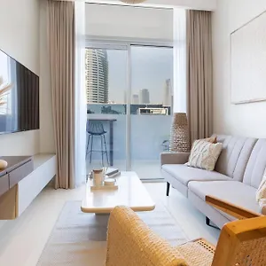 5-star Burj Khalifa View In Boho With Pool & Gym! Дубай